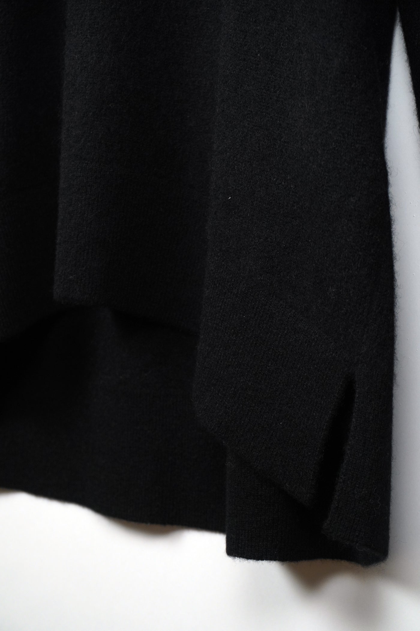 【PLATINUM mei-mei】25カシミヤ100％ソフトリブポロチュニックセーター