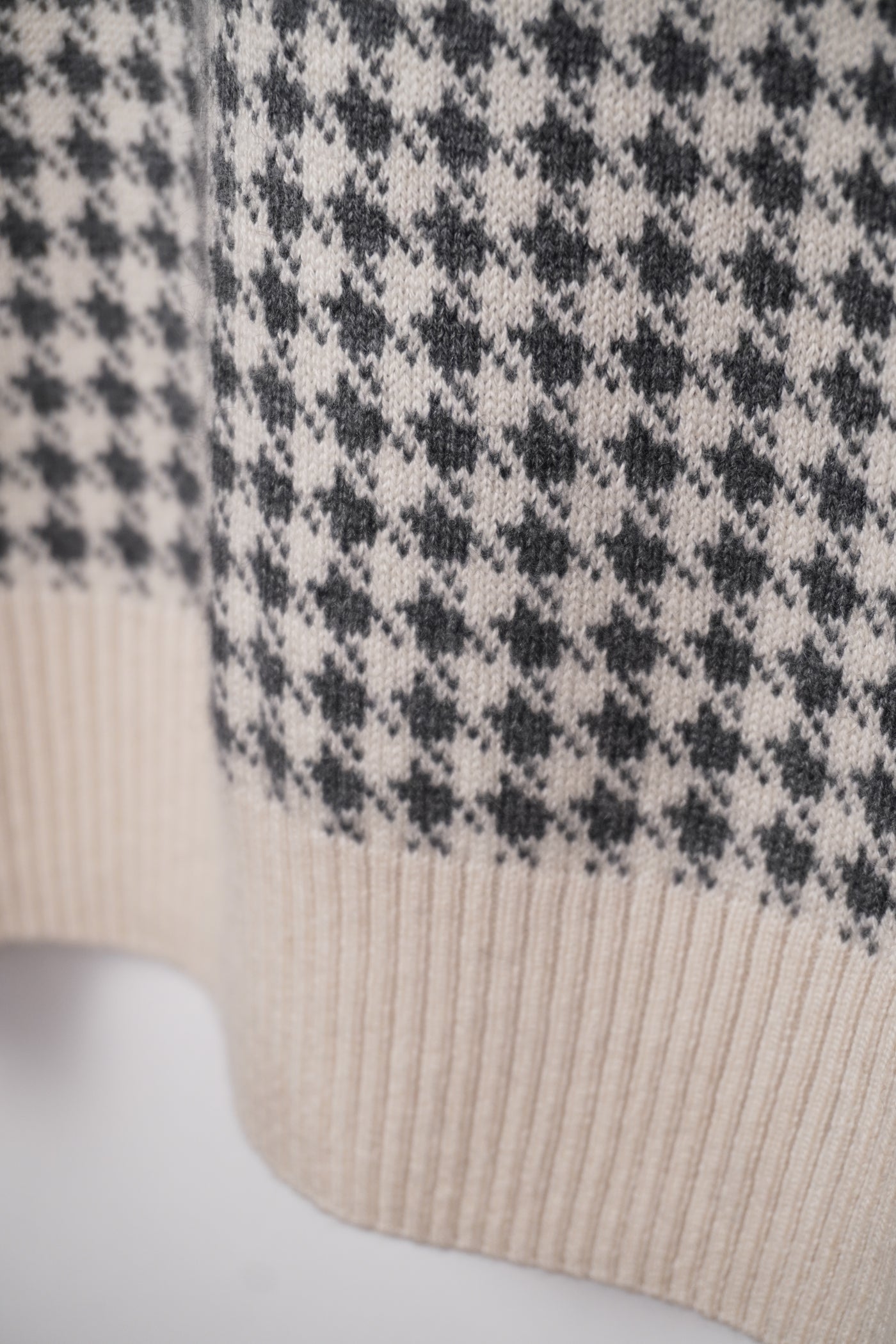 【mei-mei】25シルクカシミヤ千鳥セーター