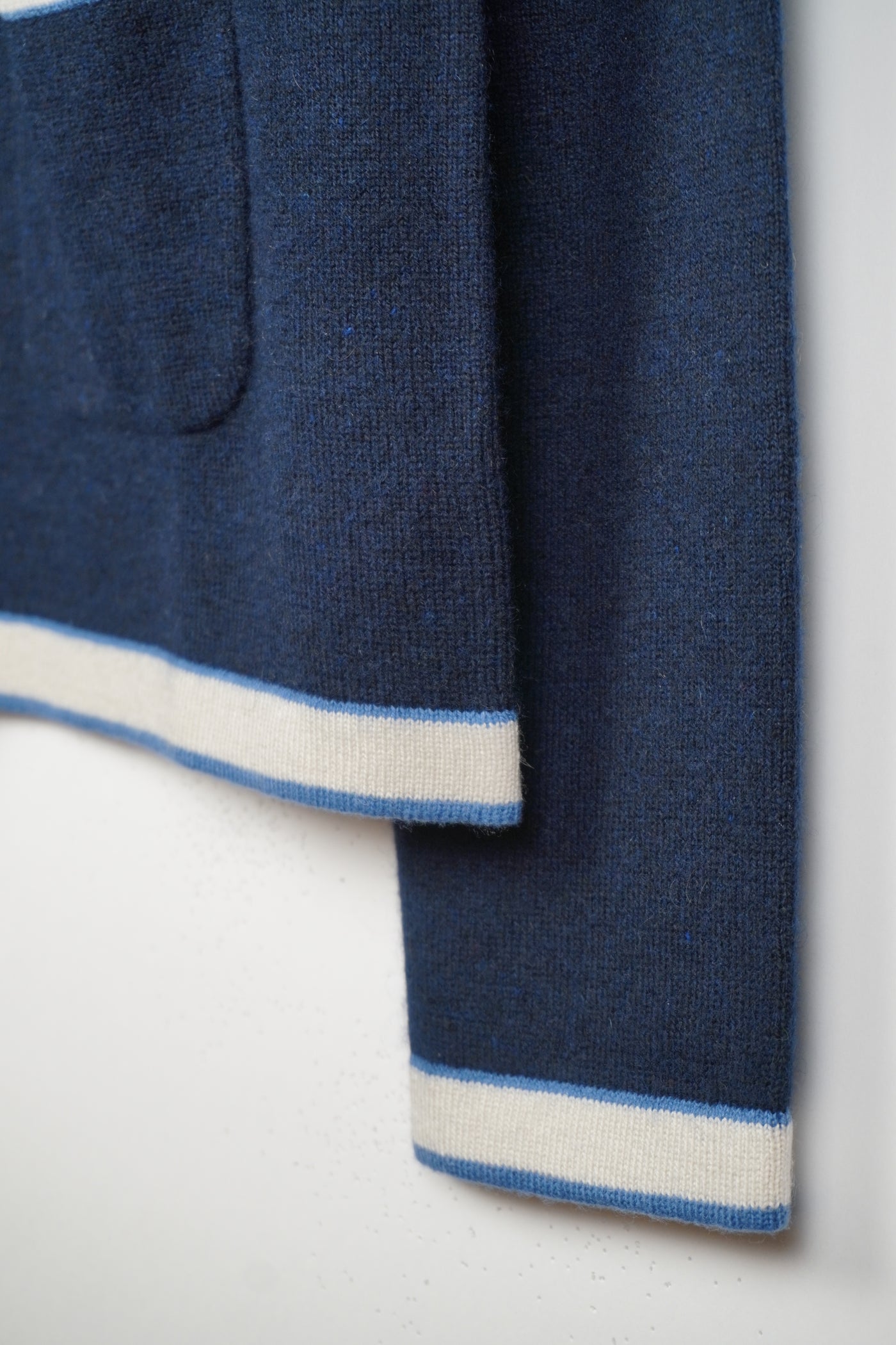 【mei-mei】25シルクカシミヤ配色ボタンカーディガン