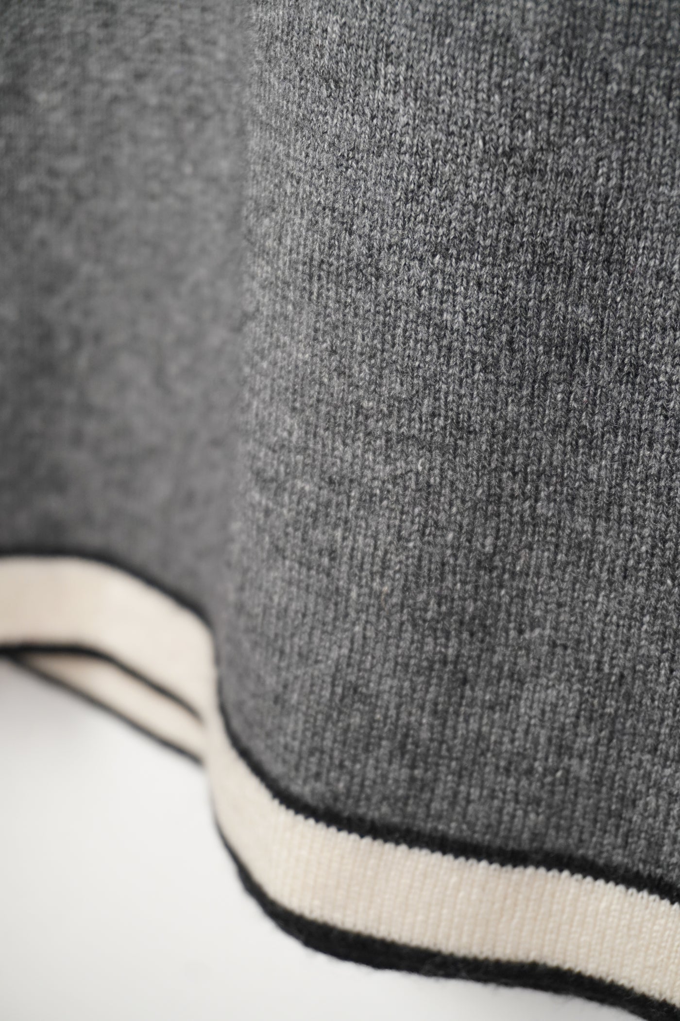 【mei-mei】25シルクカシミヤ配色ポケットセーター