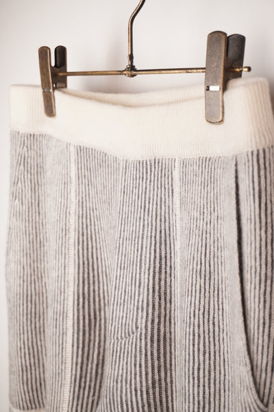 【GRABRE】25最高級カシミヤ100％2重双編みカジュアルパンツ