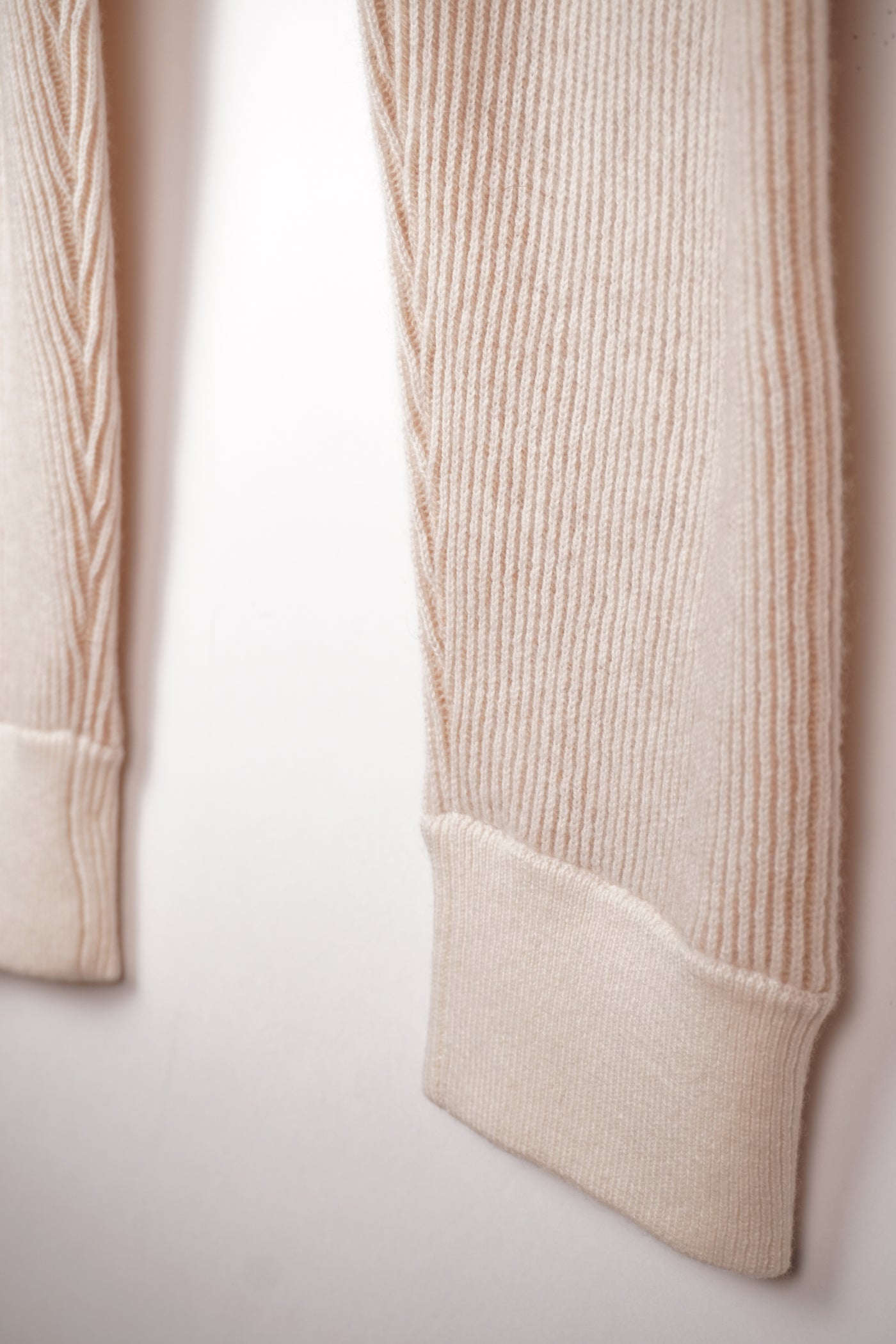 【GRABRE】25最高級カシミヤ100％2重双編みカジュアルパンツ