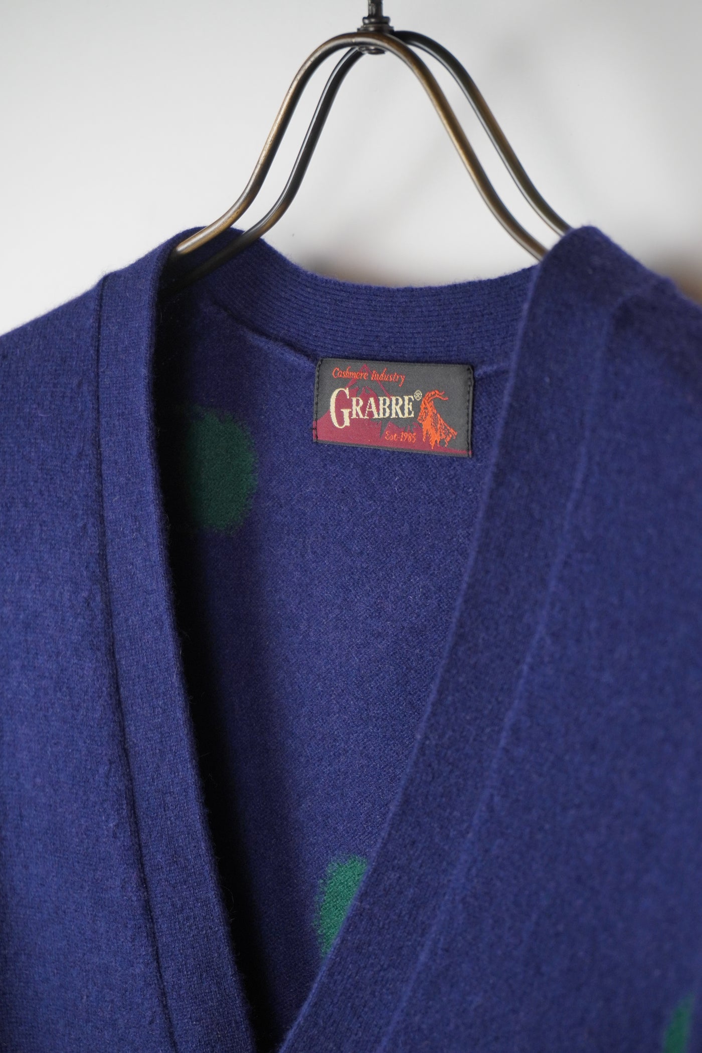 【GRABRE】25最高級カシミヤ100％ドットジャガードカーディガン