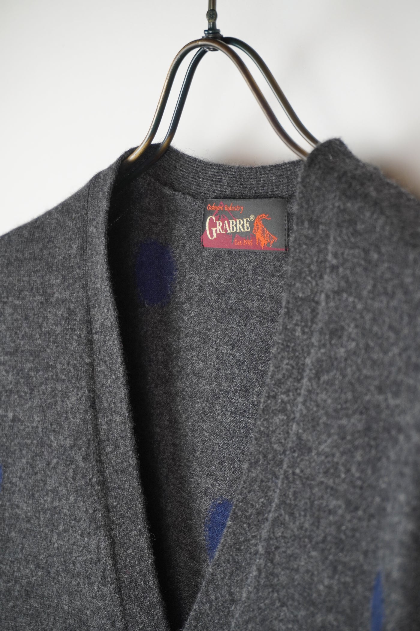 【GRABRE】25最高級カシミヤ100％ドットジャガードカーディガン