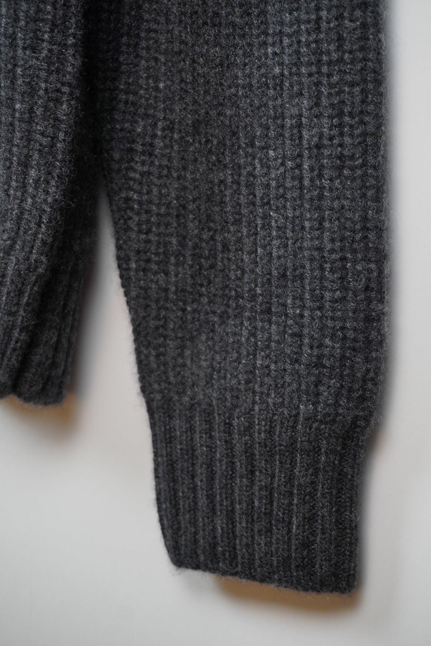 【GRABRE】25最高級カシミヤ100％モダンカーディガン②