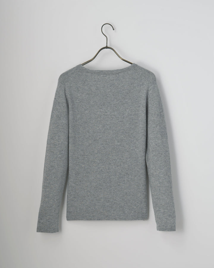 PLATINUM mei-mei】25カシミヤ100％リボンモチーフクルーネック