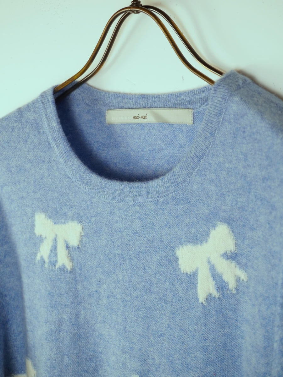 美品 platinum-mei-mei プラチナメイメイ カシミヤ100 猫柄 PLATINUM mei-mei】25カシミヤ100％リボンモチーフクルーネック